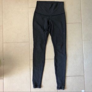 Lululemon wunder under